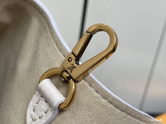 LOUIS VUITTON Jh-31*35*18CM Hobo Low Key 0901